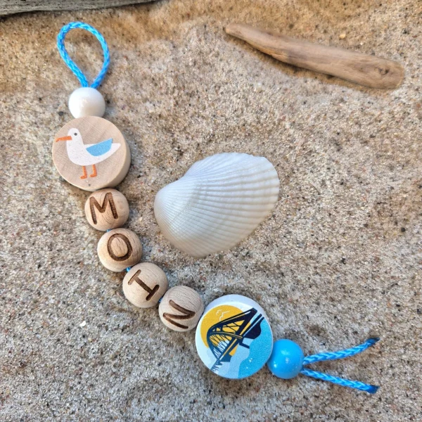 Key chain craft kit 'Moin Fehmarn' — Kiki-Ena Craft Materials – Natural Wood