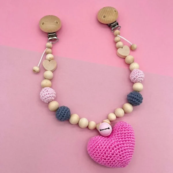 Pram chain "Crochet heart" DIY kit — Kiki-Ena craft materials natural wood