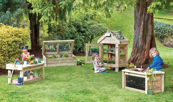 Little Green Fingers Set — Millhouse Educational Toys School