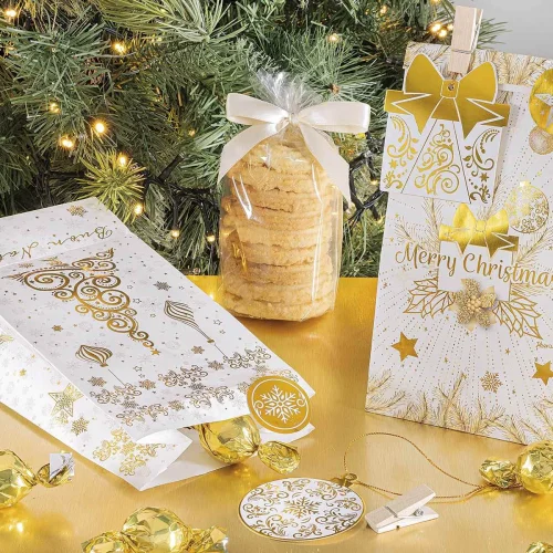Gold Christmas paper bag with clip, tag and sticker — Kiki-Ena craft materials, natural wood